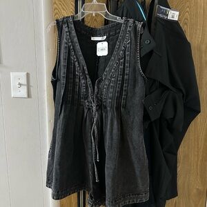 Altar'd State Black Sleeveless Romper